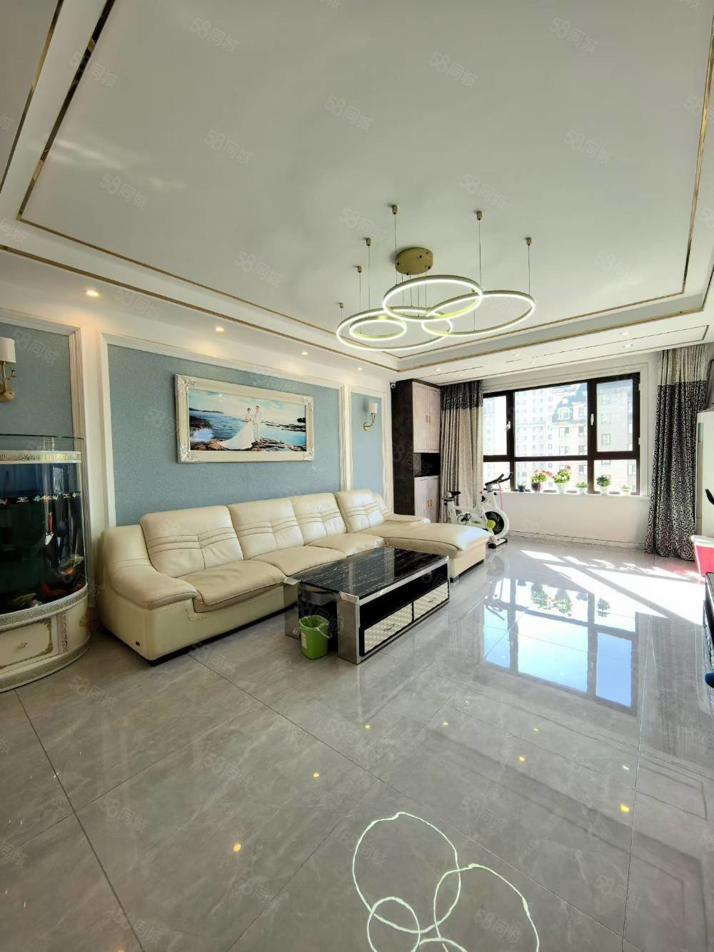 山语城3室2厅2卫135㎡南北80万