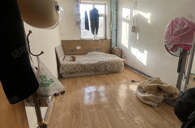 华亿紫金城1室1厅40㎡11.5万二手房图片