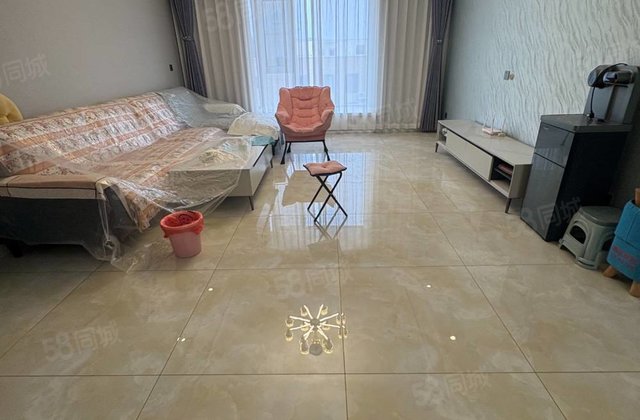 润泽庄园3室2厅124㎡69.8万二手房图片