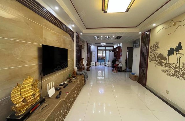 湖边 乐园小区 多层二楼 精装修南北通透 免大税