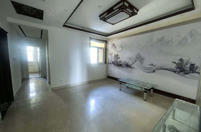 光明  旁 精装两室 单价四千多 免大税 送储藏室 随时看房