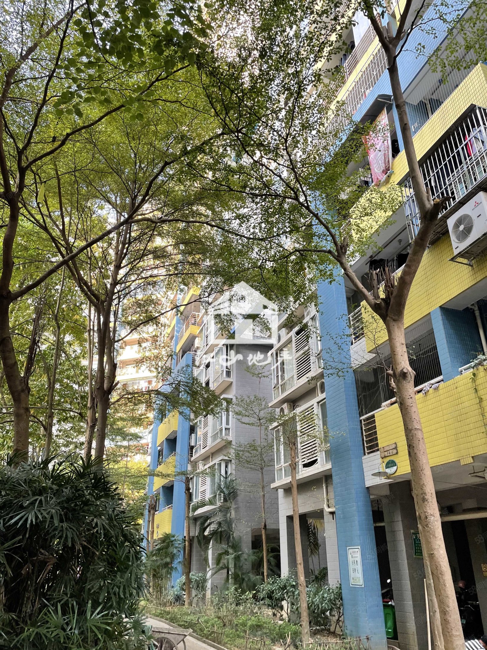 【10图】香格里拉一期 4房2厅164万,香格里拉花园(一期)-南宁58同城