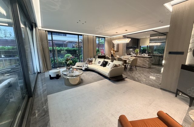 云樾玖溪4室2厅235㎡558万二手房图片