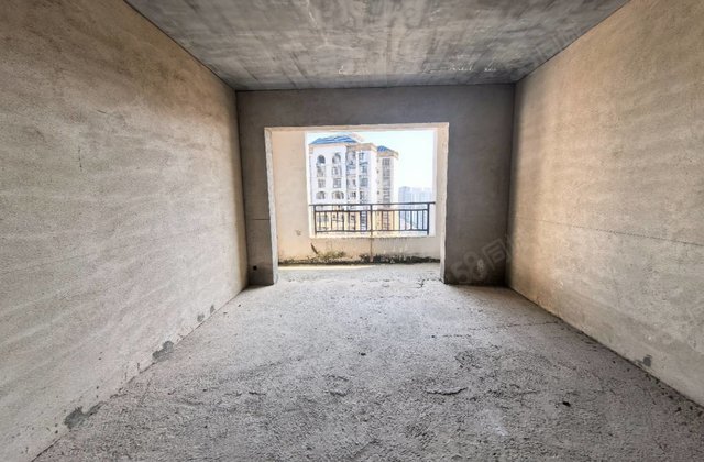 利德花园3室2厅123㎡35万二手房图片