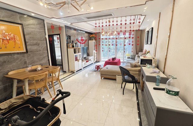 花滩国际新城鎏金香榭3室2厅116㎡80万二手房图片