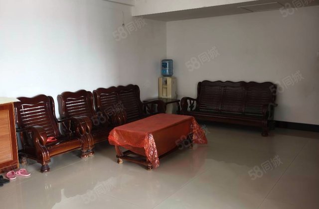 成龙花园3室2厅129㎡88万二手房图片