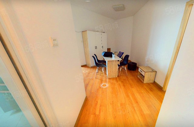 英郡(一期)2室2厅91㎡162万二手房图片