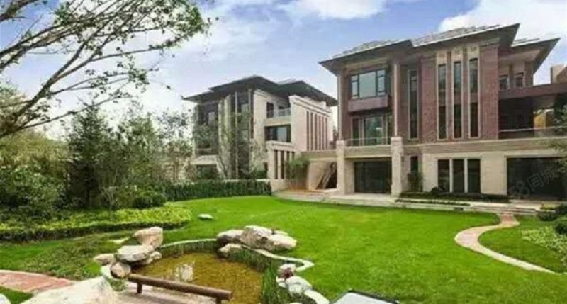 九章別墅8室3廳8衛(wèi)899㎡南北5200萬