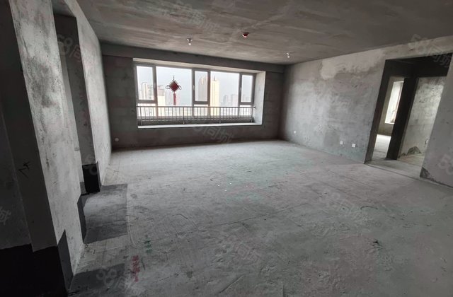 东盛甲第天玺3室2厅129.68㎡88.8万二手房图片