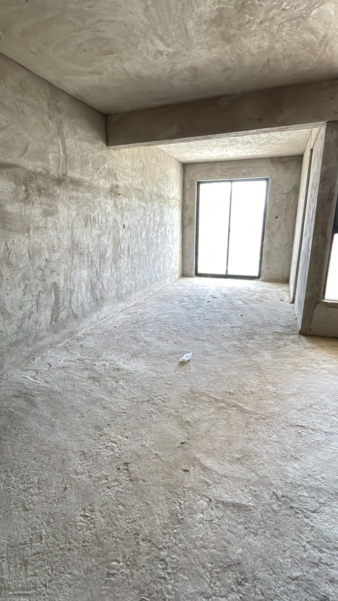 天悦花园1室1厅1卫51.07㎡南32万