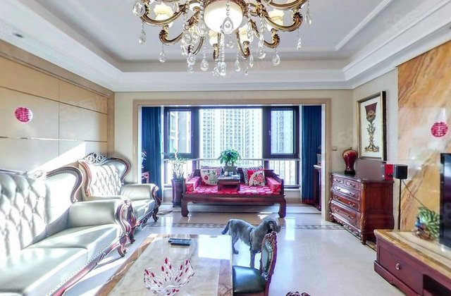 华远裘马四季4室2厅191.24㎡595万二手房图片