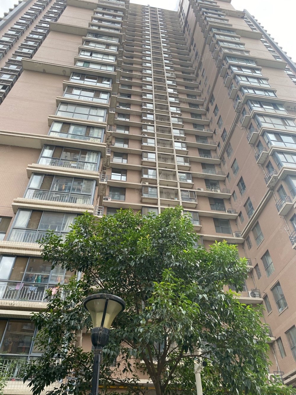 曲江澜山2室2厅1卫90.12㎡南133万