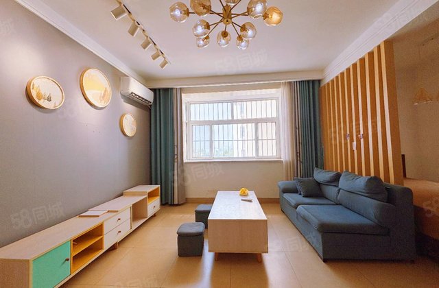 急售文轩实验，94平47万，精装三室边户望湖花园西湖馨苑