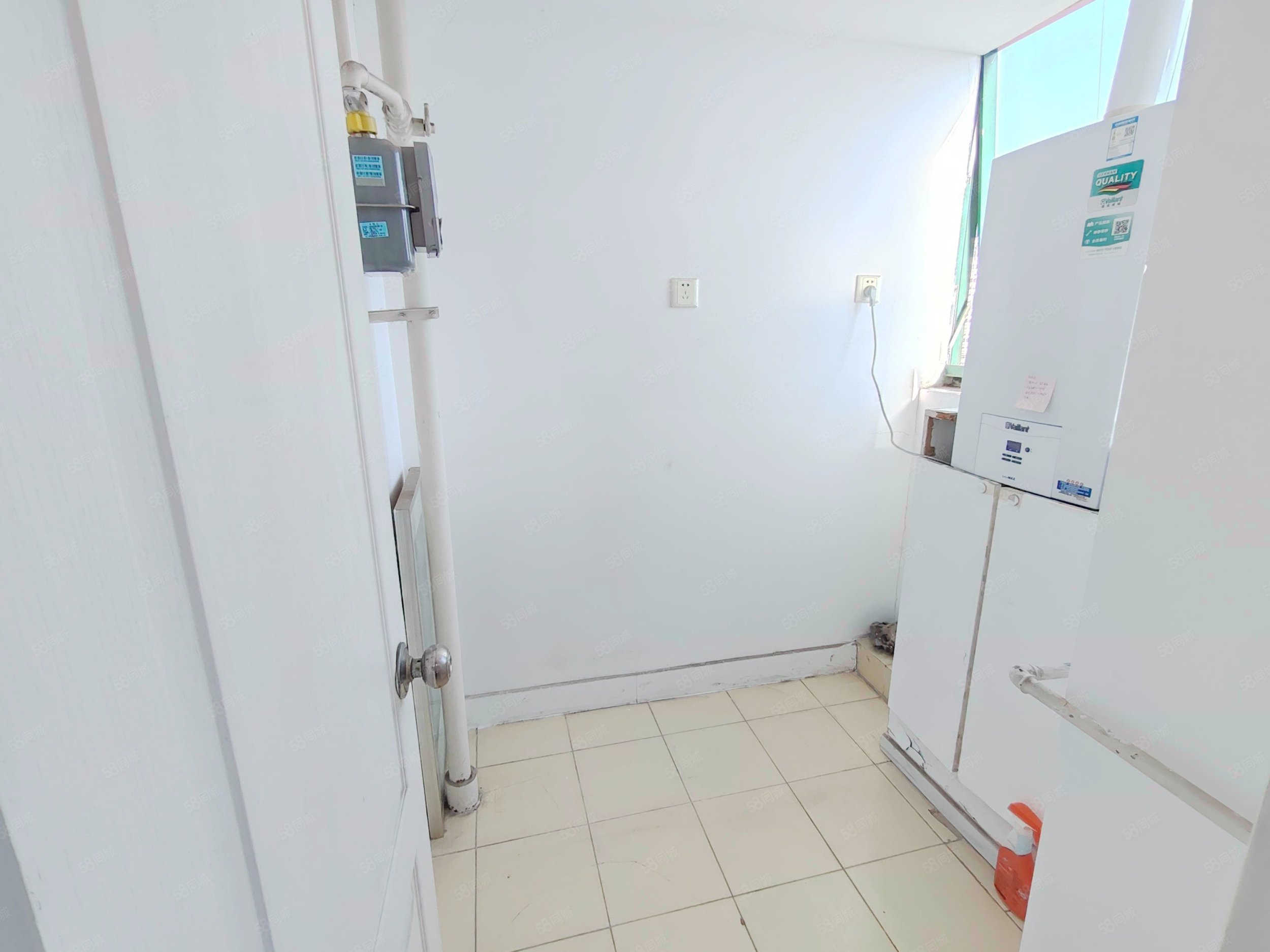 艾麗華麗舍服務(wù)公寓1室2廳2衛(wèi)61.07㎡東469萬(wàn)