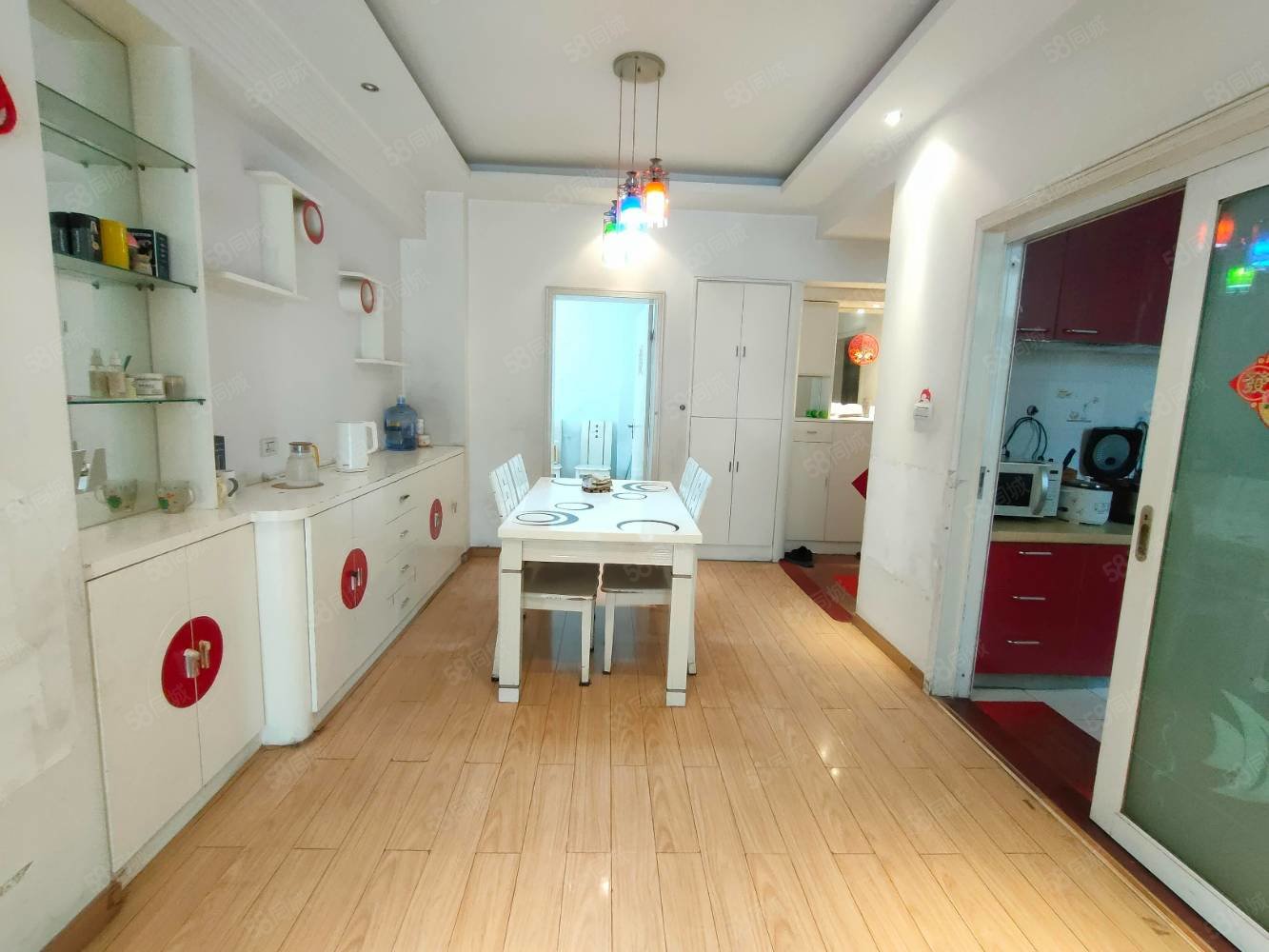 宏发明珠3室2厅1卫115㎡东南55万