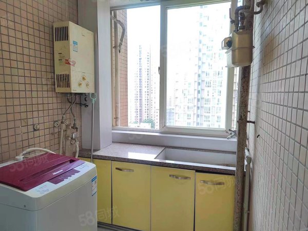 可短租月付,随时看房,华新街轻轨旁,城市领地单配,江北租房-重庆58