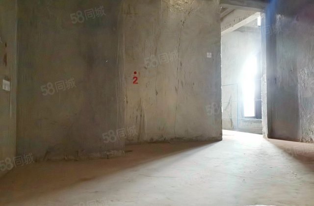 恒大云湖上郡花溪洲3组团4室2厅122.88㎡88万二手房图片