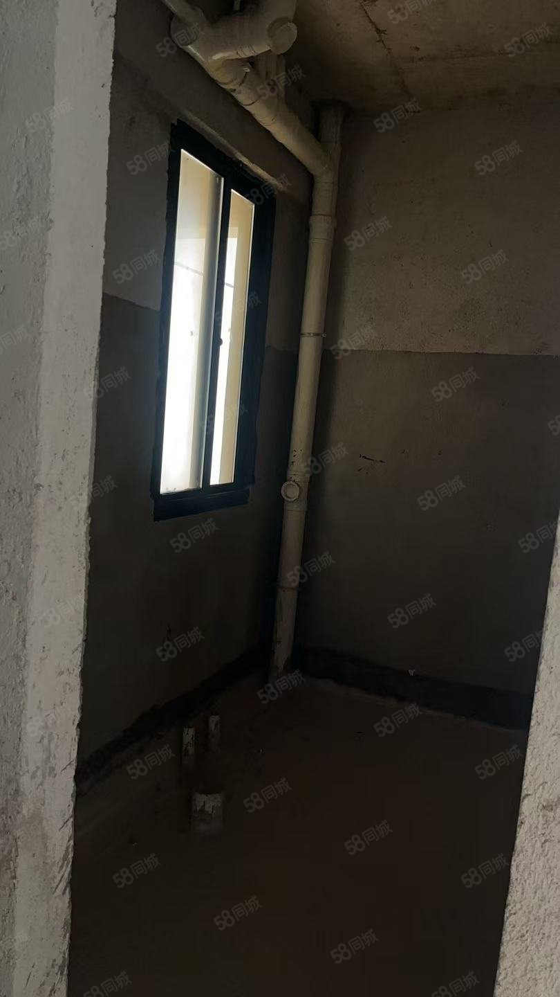 农博雅苑2室1厅1卫50㎡北28万