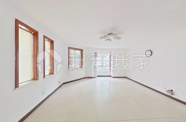 清城南區(qū)3室2廳2衛(wèi)146.12㎡南北588萬(wàn)