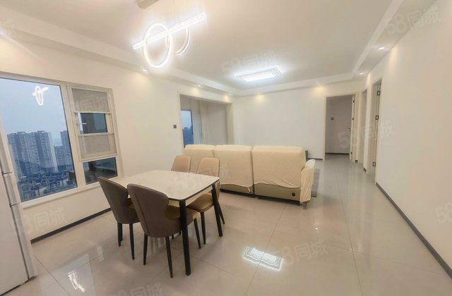 花样年香门第北区4室2厅123.24㎡134.6万二手房图片