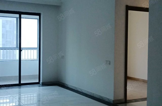 淮南碧桂园3室2厅127.16㎡84.9万二手房图片