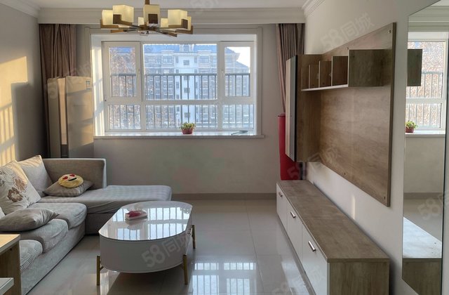 名仕华苑2室2厅96.56㎡68万二手房图片