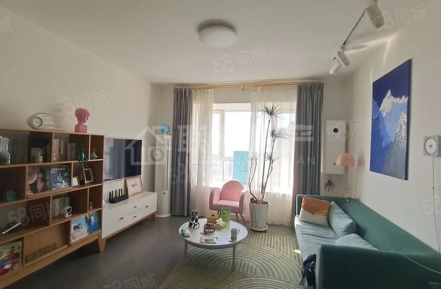 九州国际精装修边户，产权清晰带车位，业主置换紧急出售