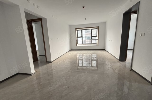 明康康盛园 区政府 一实验 通透三室 新房未住 带大车位储