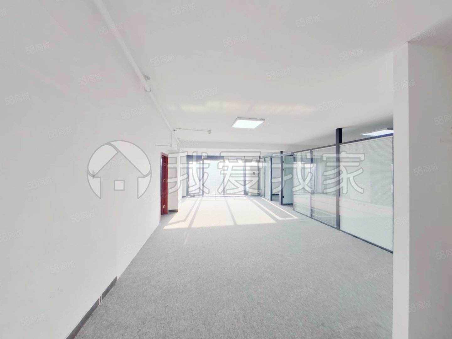 華杰大廈4室2廳1衛(wèi)139.36㎡西南558萬