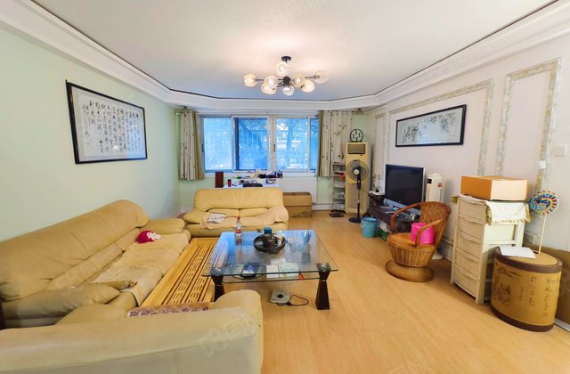 鸿园小区3室2厅134㎡130万二手房图片