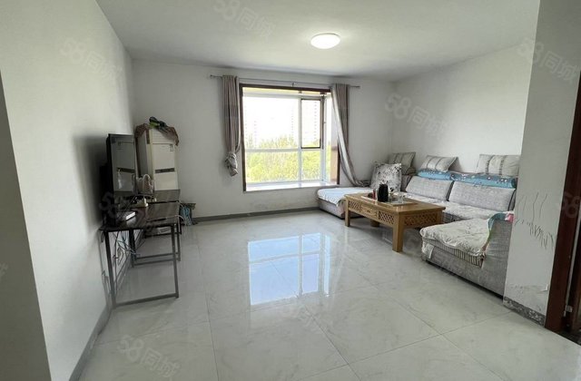 万达广场 柳园路上 6层电梯洋房 房东急售 单价5900