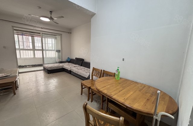 站前街 昌润路望湖电梯房 免大税 送露台 房东急售 随时看