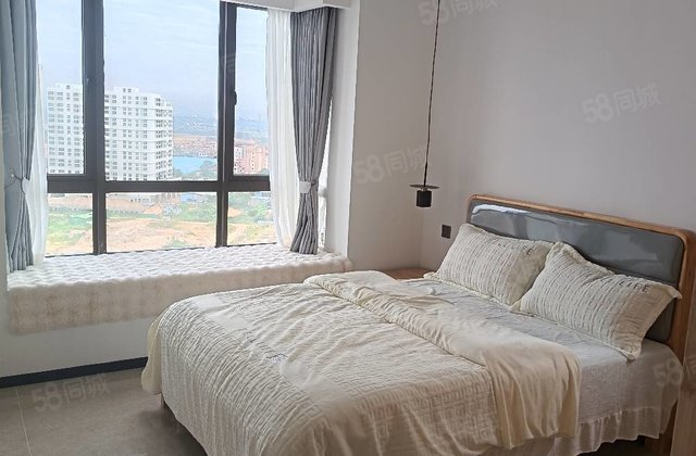 东方花梨湾2室2厅88㎡80万二手房图片