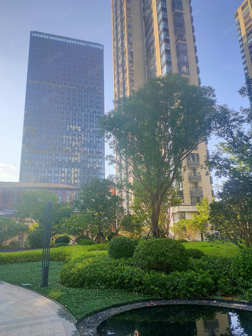 锦绣碧湖a区3室2厅1卫89.89㎡南143万