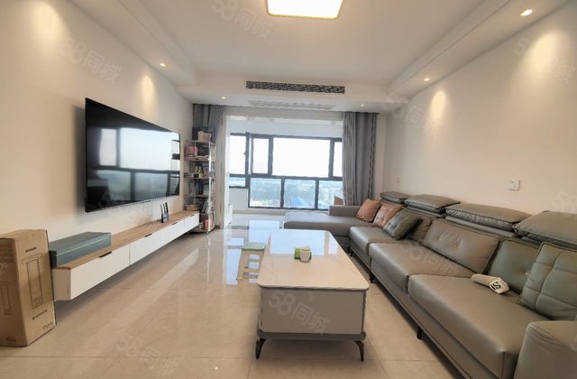 新一中对过 边户 三叶草户型 精装修 免大税 民生 翰林天悦