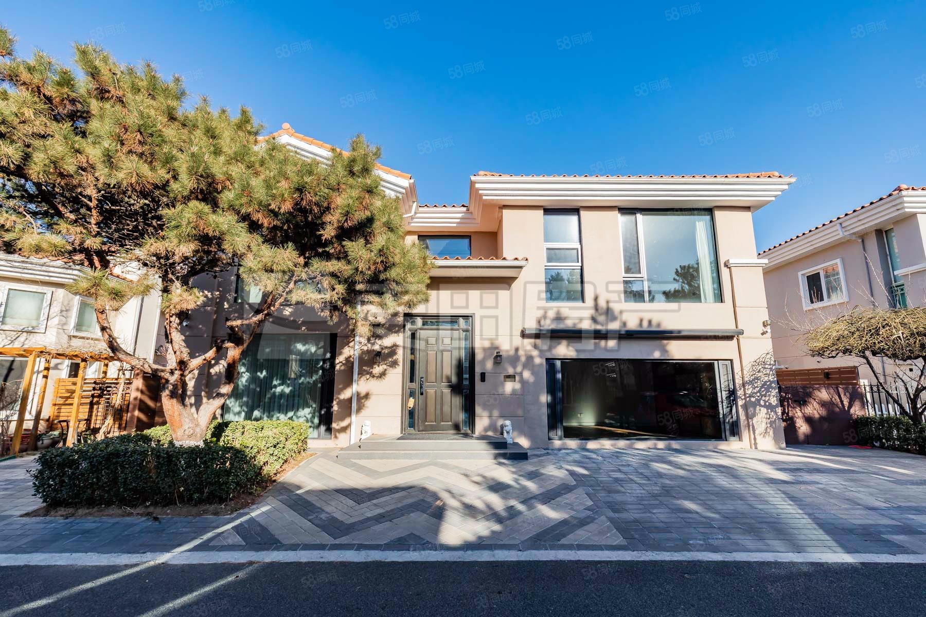 裕京花園別墅5室3廳4衛(wèi)291.11㎡南北2900萬