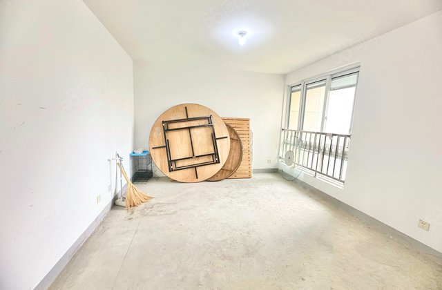 沿河花园2期3室2厅90㎡39.5万二手房图片