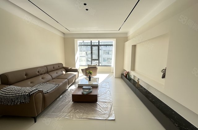 文河社区3室1厅135㎡46万二手房图片