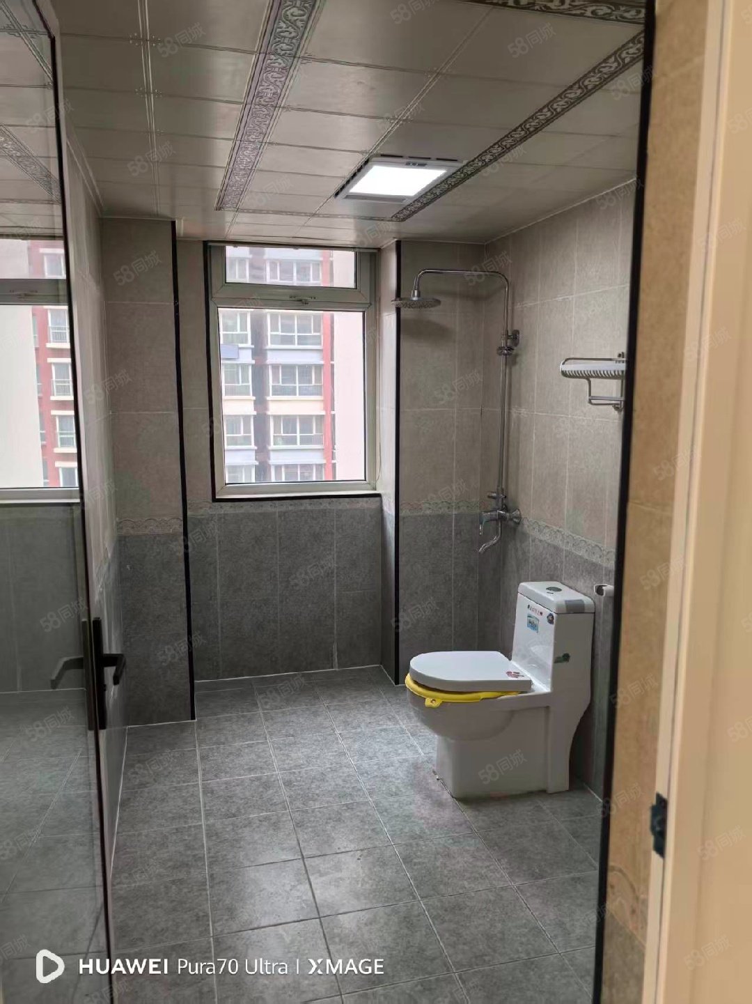 领秀世纪城3室2厅2卫129㎡南北79万