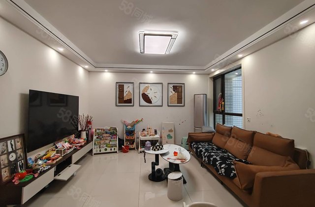 东昌本部，水城华府，送车储，三室双卫。