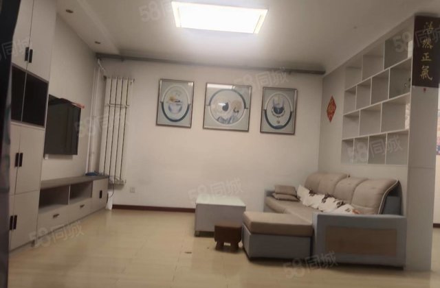 急售，精装修，三室，随时可以看房子