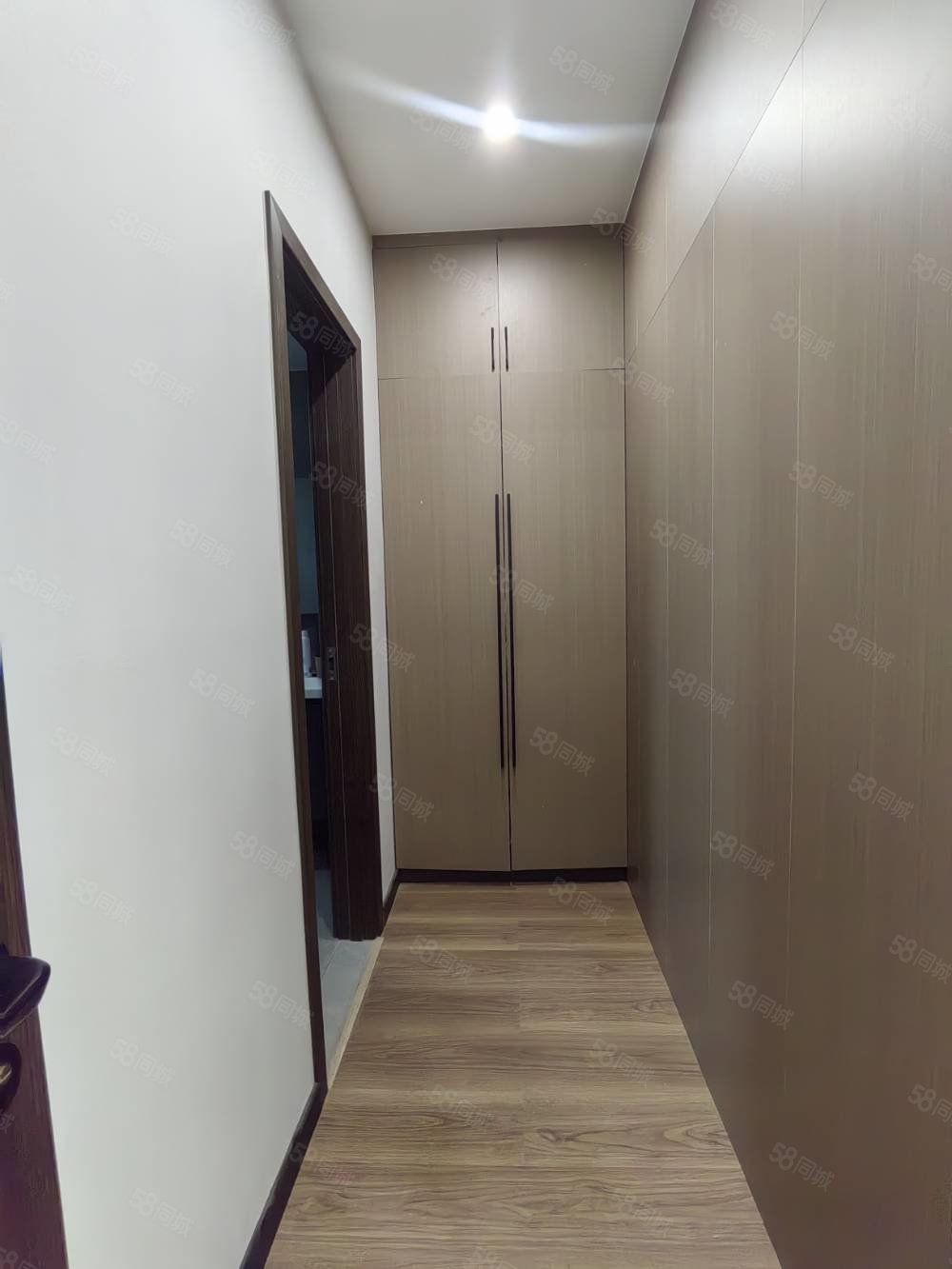 乌蒙水乡3室2厅2卫124㎡南北98.8万