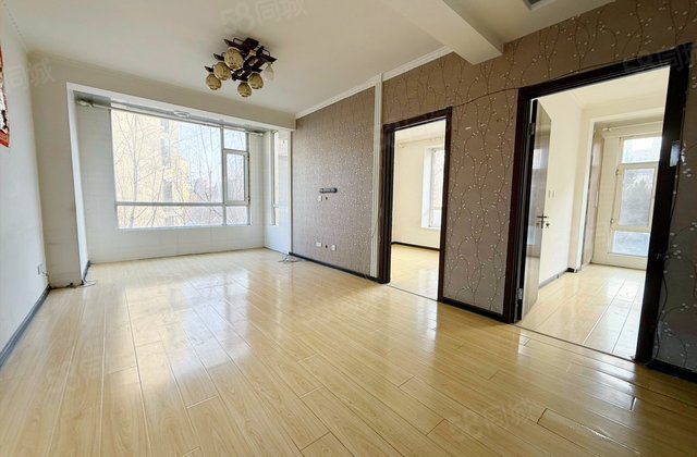 伟业星城3室2厅94.26㎡58万二手房图片