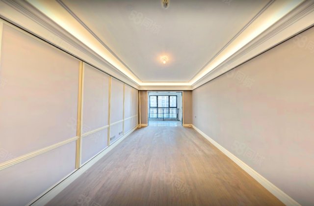 融创观湖3室2厅113.29㎡196万二手房图片