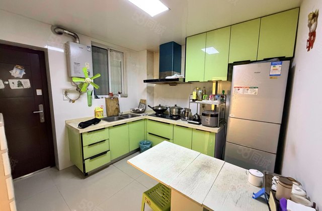 华发小区2室1厅60.47㎡299万二手房图片