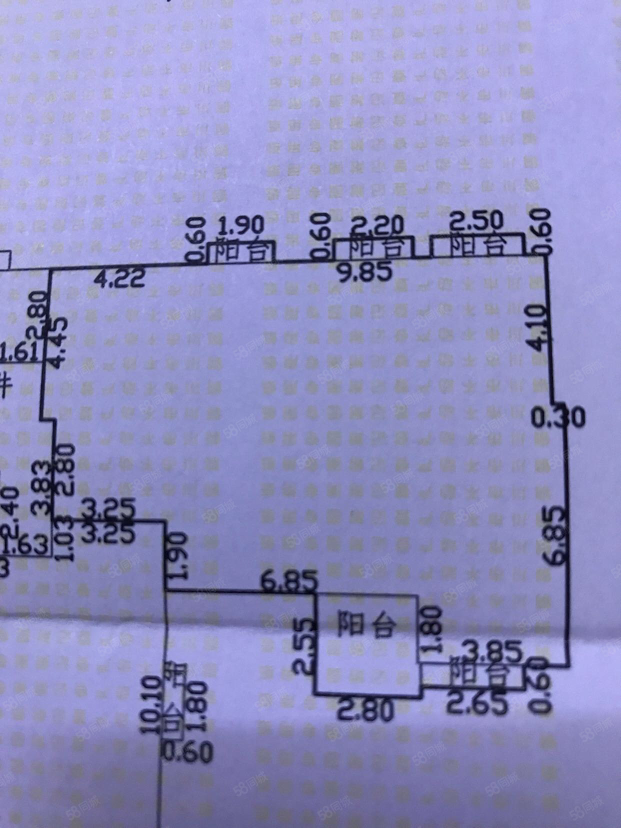 鸿翔逸境4室2厅2卫174.03㎡南北122万