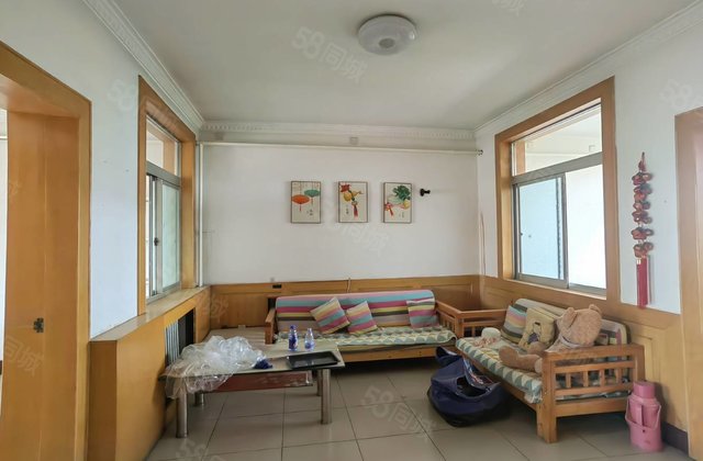 东昌中学 人民银行家属院三室两厅钥匙看房 联通家属院中巨小区