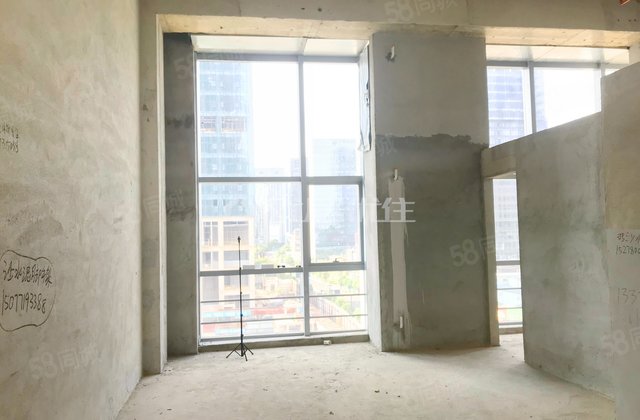 富雅国际商务大厦4室1厅110㎡70万二手房图片