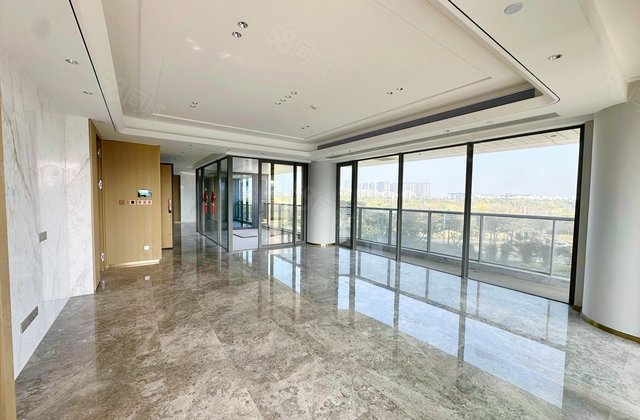 鹏瑞皓玥湾5室2厅289.38㎡780万二手房图片