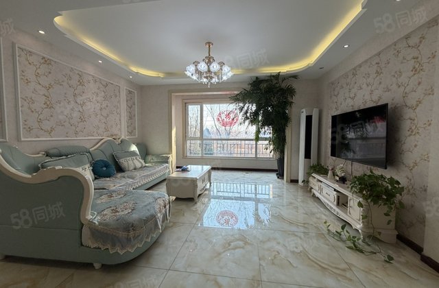 保利香槟花园3室2厅124㎡42.8万二手房图片